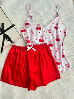 ست تاپ و شورتک ساتن آلبالو